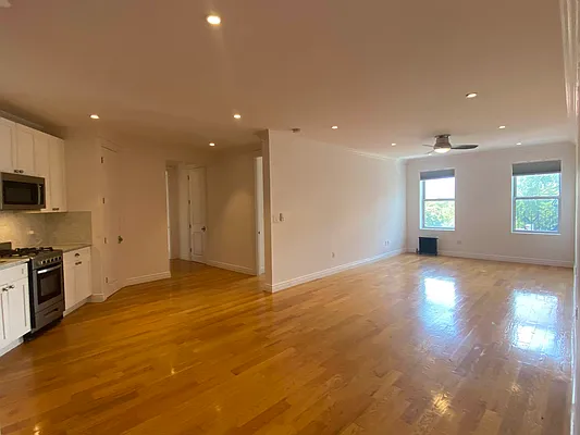 Rented by Brick&Mortar | media 18