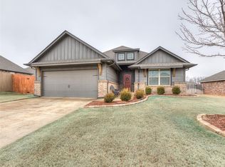 516 Frisco Ridge Rd, Yukon, OK 73099