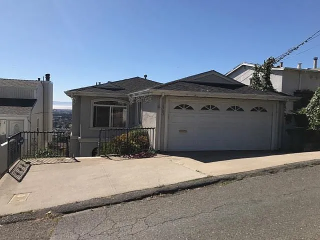 16703 Rolando Ave photo 1