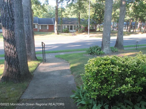64C Buckingham Drive, Lakewood, NJ 08701