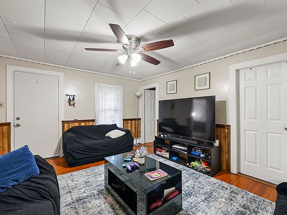 4th image of 3-3 Five Pleasant St