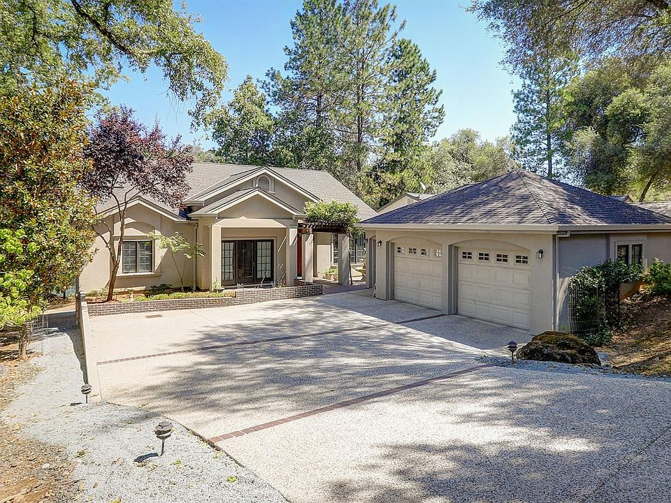 1st image of 13373 Driftwood Ct