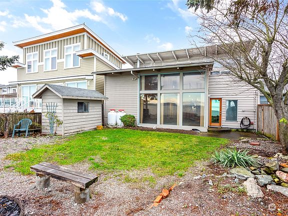 5th image of 7545 Birch Bay Drive