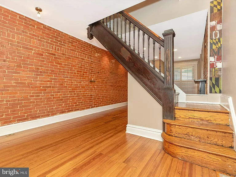 232 Dill Ave — Photo 32