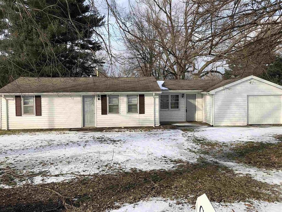 1st image of 26425 Lakeview Dr