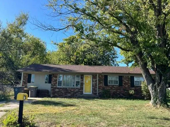 511 Berkshire Dr, Seymour, IN 47274