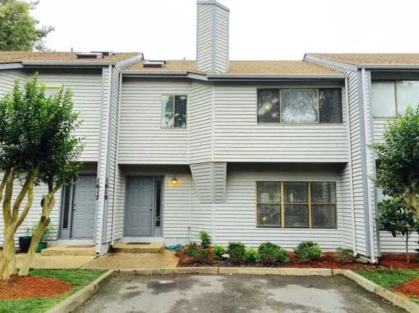 1619 Colonnade Cres, Virginia Beach, VA 23451