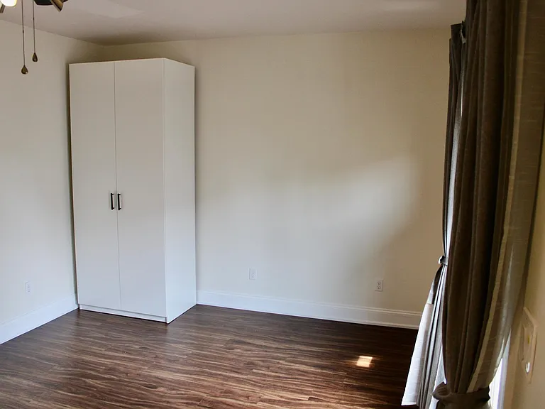 221 Jacksonia St — Photo 11