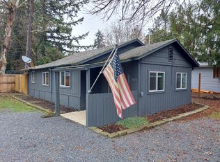 2414 Harding St, Sweet Home, OR 97386