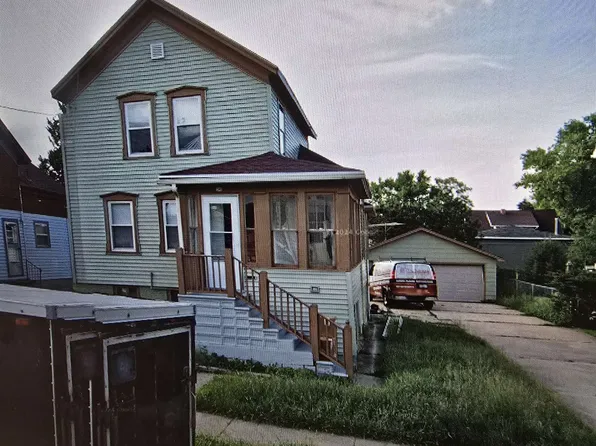 30 W 12th Ave, Oshkosh, WI 54902