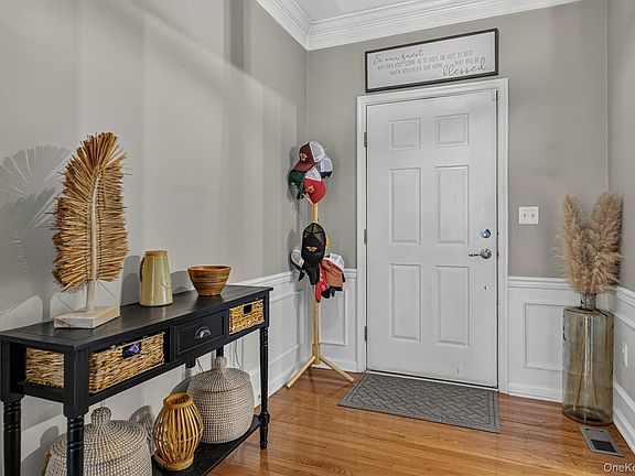 5th image of 12 Brighton Drive #1404