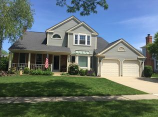 1726 Biesterfield Rd, Elk Grove Village, IL 60007