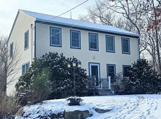 171 Stubtown Rd, Hopkinton, RI 02833