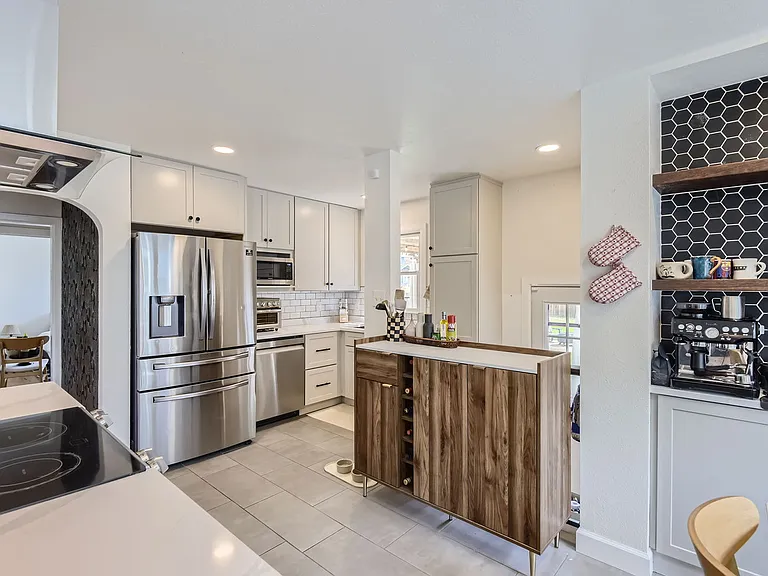 3950 S Grant St — Photo 12