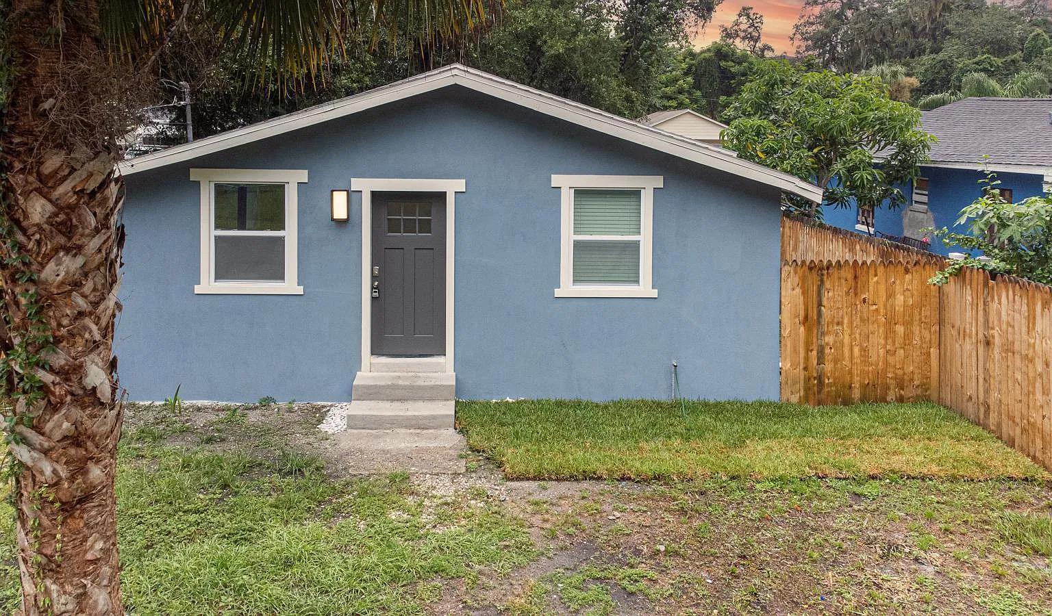 1711 E Cayuga St — Photo 3