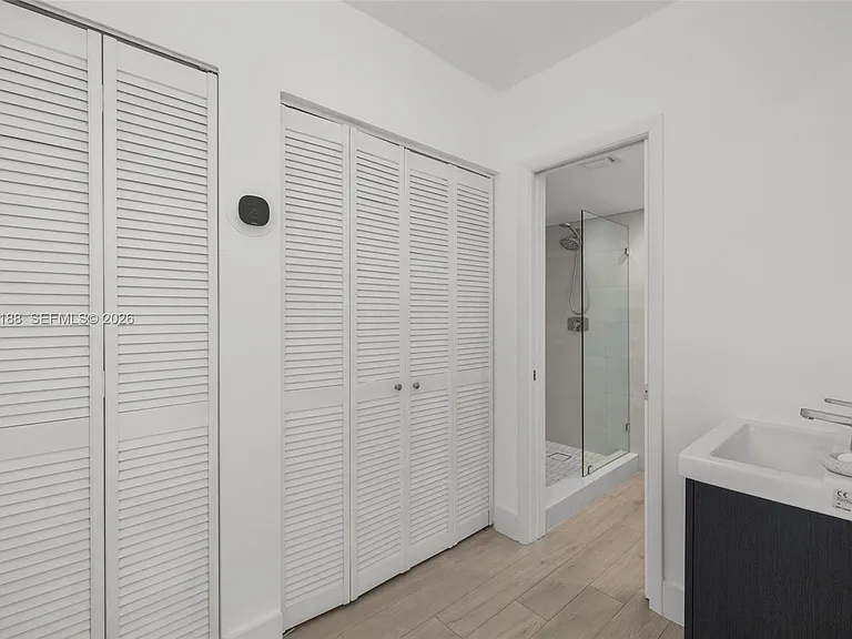 225 E Enid Dr #44 — Photo 42