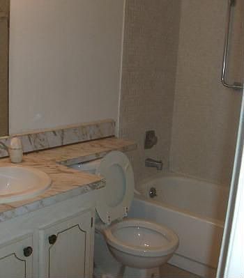 5th image of 600 Village Green Ct APT 103