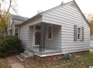 2915 NE Riverside Ave, Topeka, KS 66616