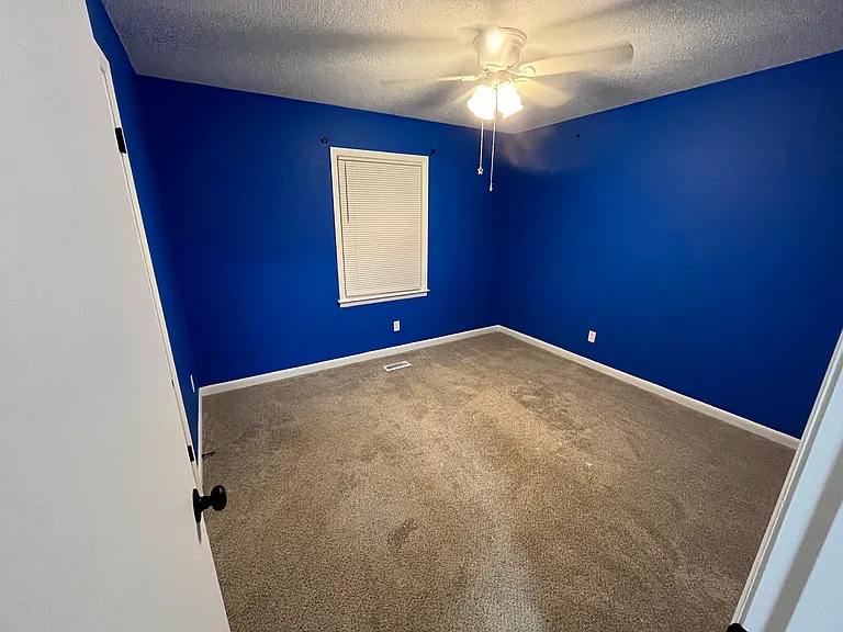 1208 Wentworth Pl — Photo 14