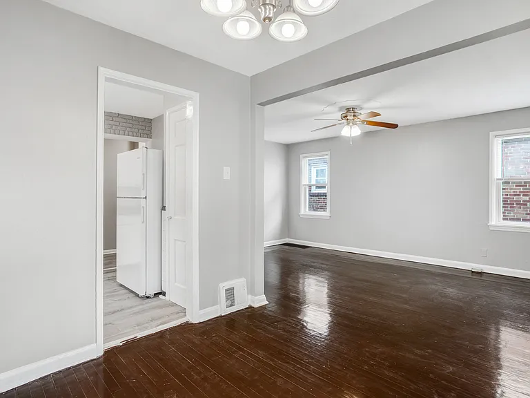 1345 Coolidge Dr — Photo 13
