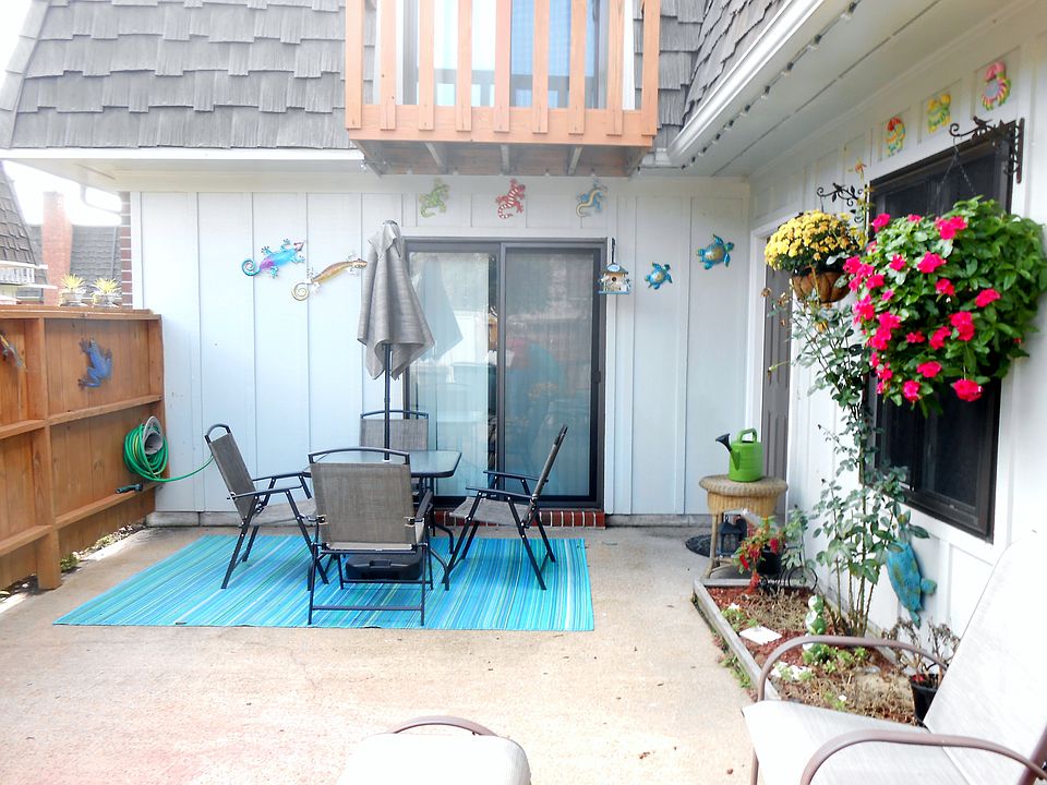 2nd image of 653 Ocean Lakes Dr