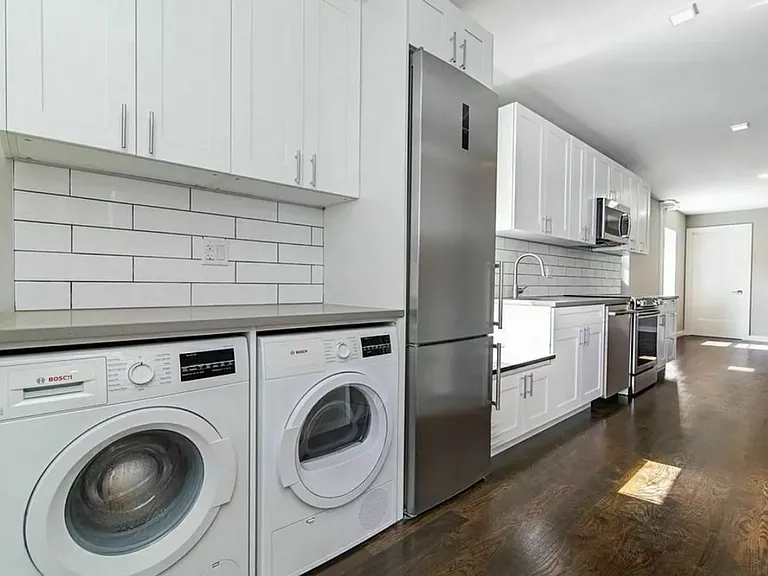 153 E 26th St #2A — Photo 1