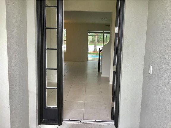 3rd image of 1318 Dittmer Cir SE