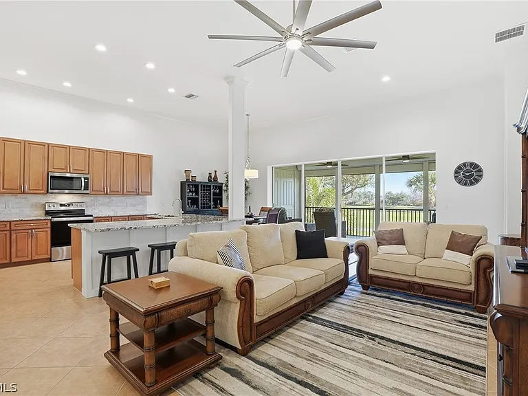 9340 Triana Ter #4 — Photo 44