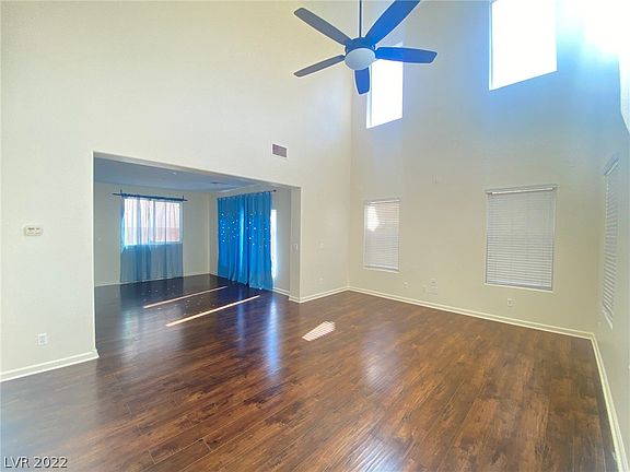 3rd image of 8359 Rygate Ave