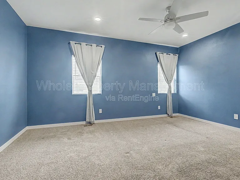 5803 Poplar St — Photo 14