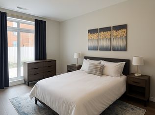1925 N Water St APT 202, Milwaukee, WI 53202
