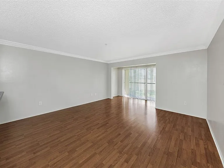 2400 Feather Sound Dr #412 — Photo 5