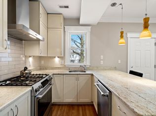 684 E 6th St #2, South Boston, MA 02127
