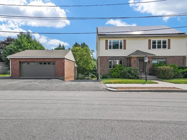 25 & 25A Locust Ave, Worcester, MA 01604