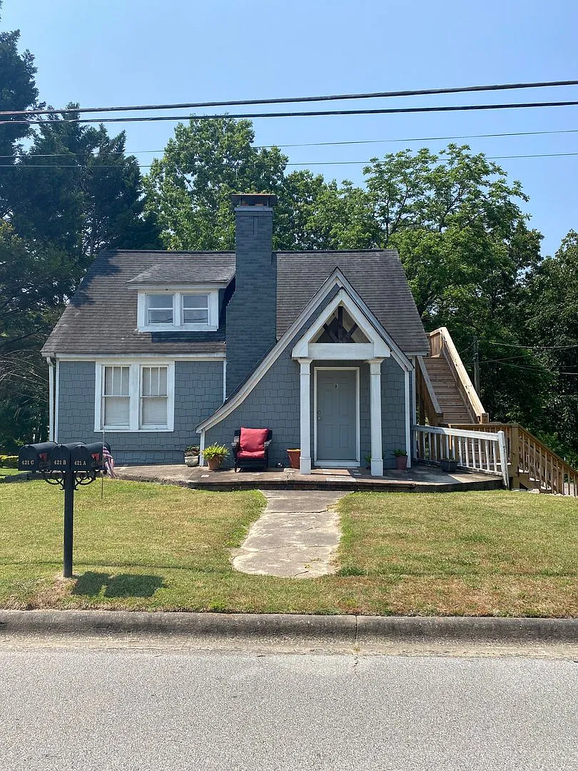 421 Piedmont Road — Photo 1