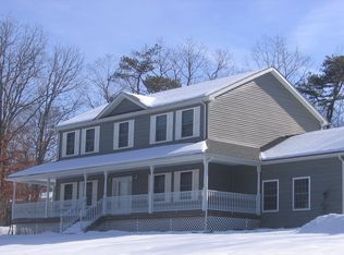 124 Pear Ln, Milford, PA 18337