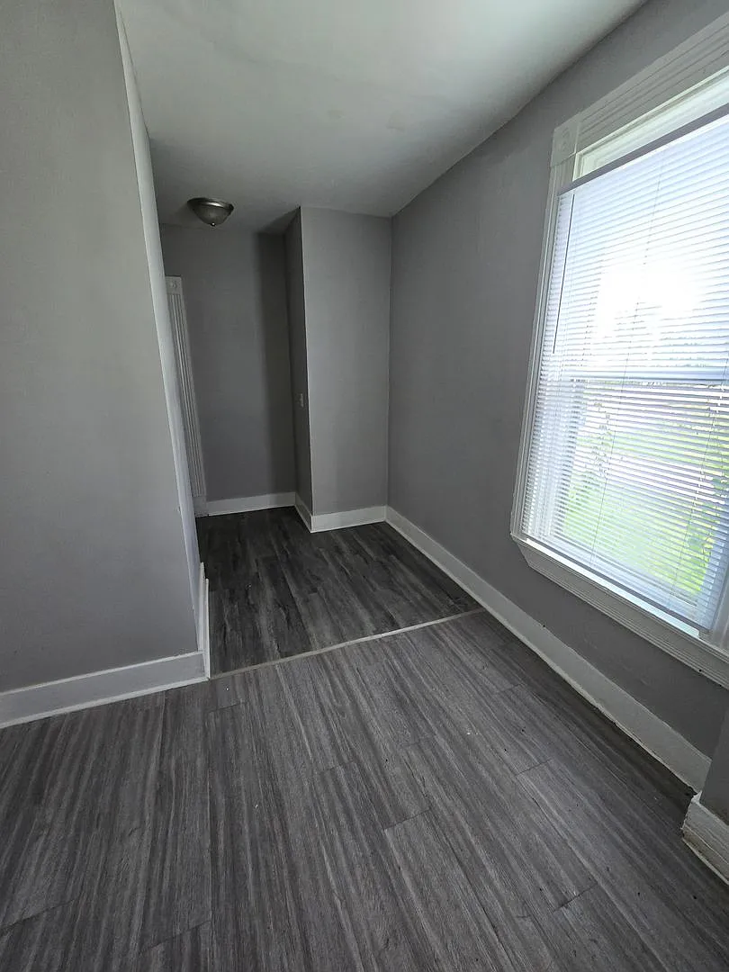 CIB1708 — Photo 2