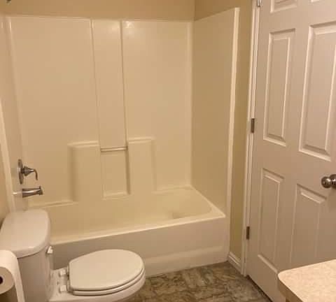 4th image of 3573 Deloy Dr APT B