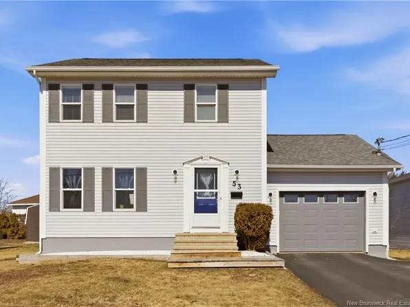 53 Bonavista Ct, Moncton, NB E1G 2H4