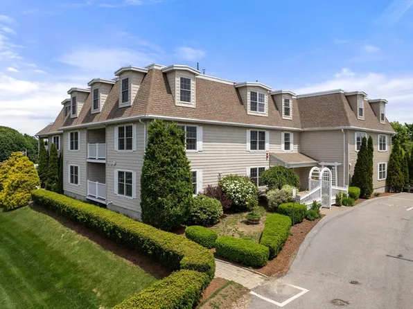 3 Pirmi Ln #5, Gloucester, MA 01930