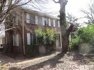 415 3rd St SE, Hickory, NC 28602