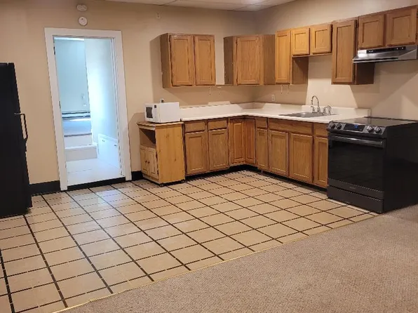 89 N Main St #1, Spring City, PA 19475
