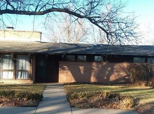 417 W Jay St, Lyons, KS 67554