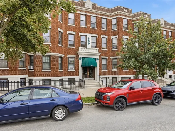 1572 Commonwealth Ave APT 6, Brighton, MA 02135