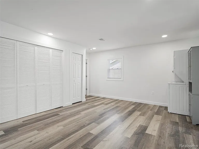1741 E Woodward Heights Blvd — Photo 9