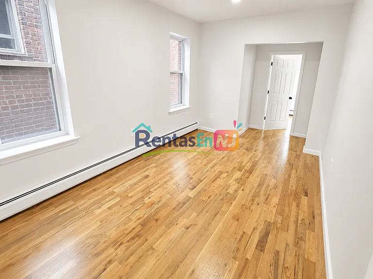 529 E Jersey St #2A — Photo 5