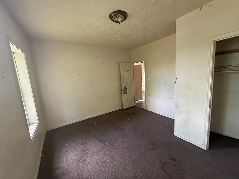 605 S Ligonier St — Photo 3