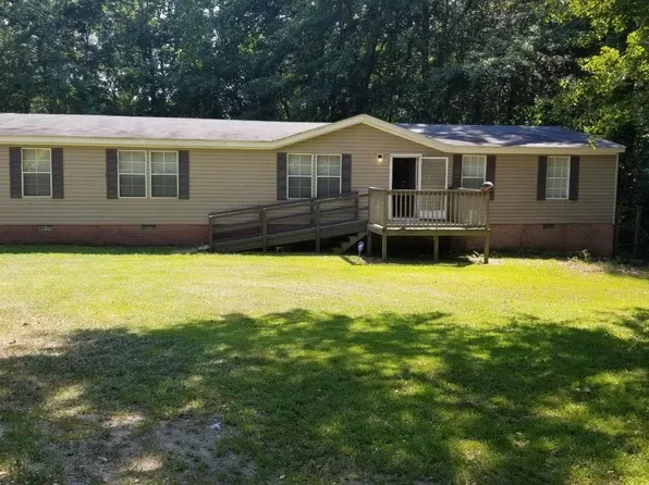 115 Clements Cove Ln NE, Milledgeville, GA 31061