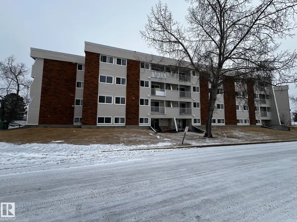 11265 31st Ave NW #12, Edmonton, AB T6J 3V7