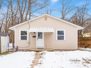 43 Madison St, Mount Sterling, OH 43143